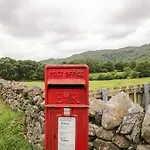 Helton Fell Lejlighed