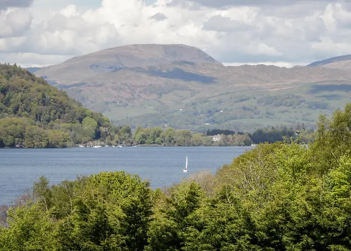 Apartment Helton Fell